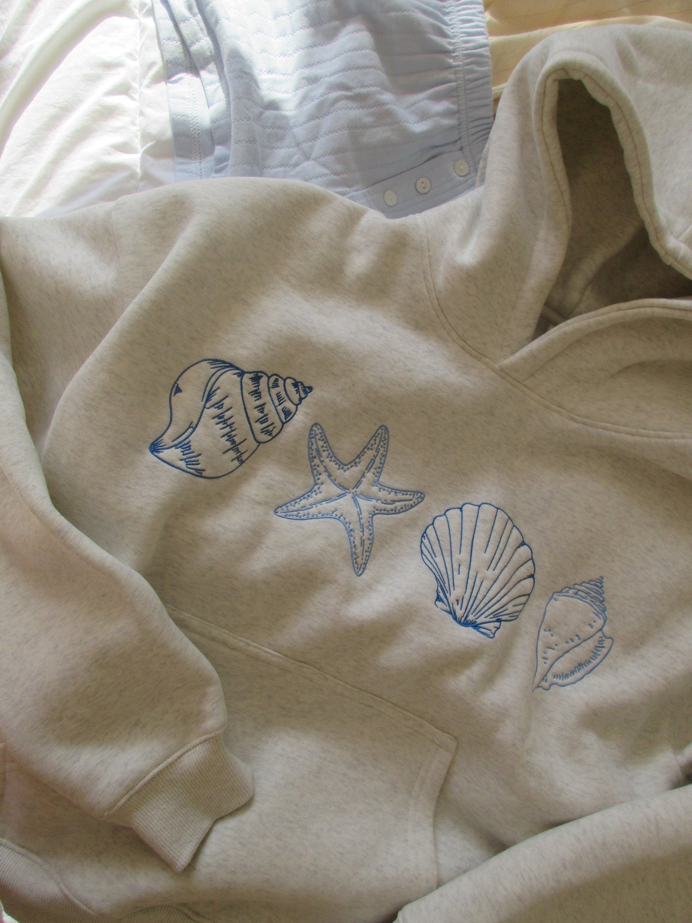 Ocenia | Sweatshirt Unisexe avec Coquillages