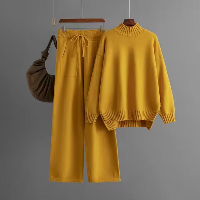 Nia® - Ensemble élégant avec blouse à manches longues et pantalons droits