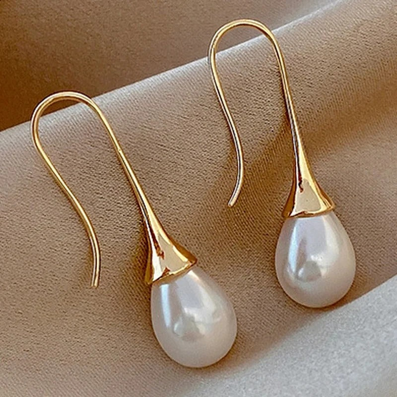 Helena Boucles d'oreilles en perles classiques