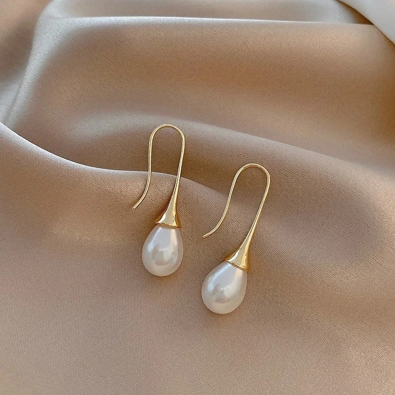 Helena Boucles d'oreilles en perles classiques