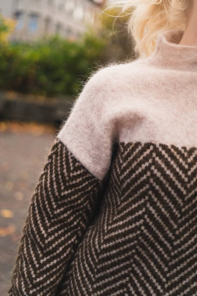 Adelie | Pull à col roulé premium en tricot fin